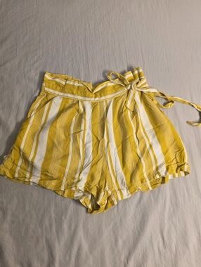 Women's Yellow Stripe Paperbag Tie-Waist Shorts